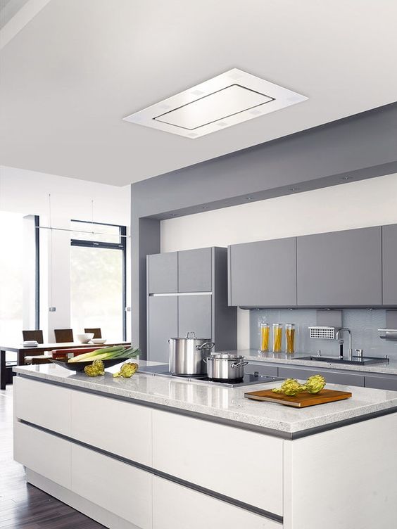 کابینت طوسی طلایی