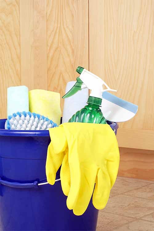 از بین بردن لکه روی کابینت های گلاس